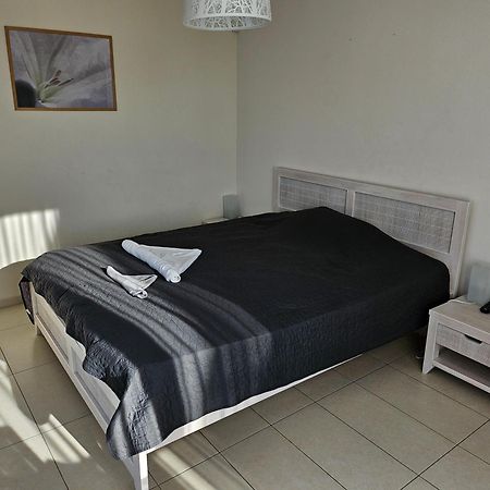 Ferienwohnung Downтown - Free Parking Warna Exterior foto