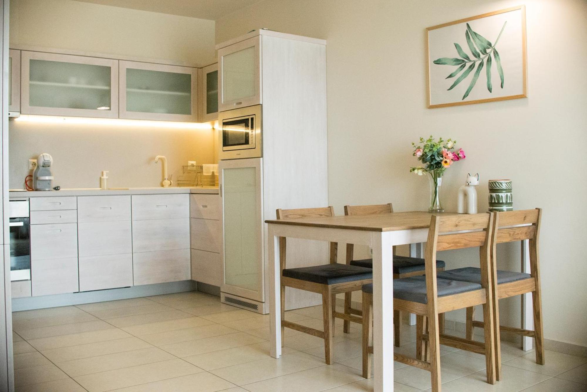 Ferienwohnung Downтown - Free Parking Warna Exterior foto