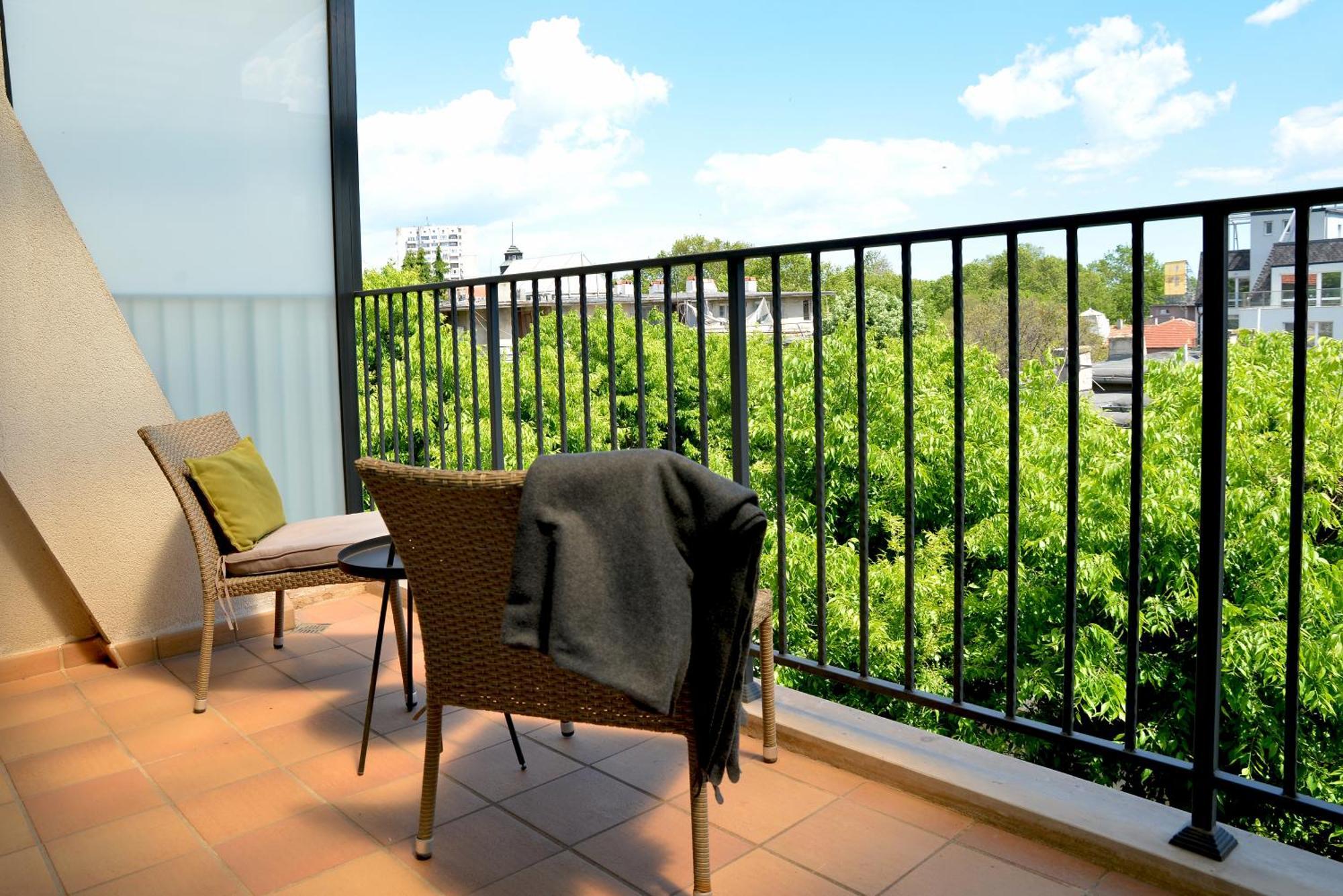 Ferienwohnung Downтown - Free Parking Warna Exterior foto